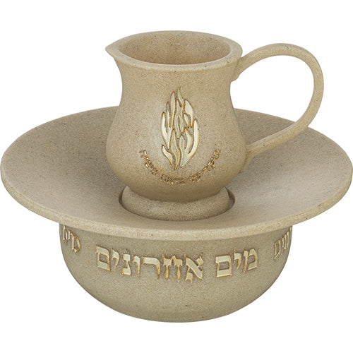 מים אחרונים פולימר מהודר