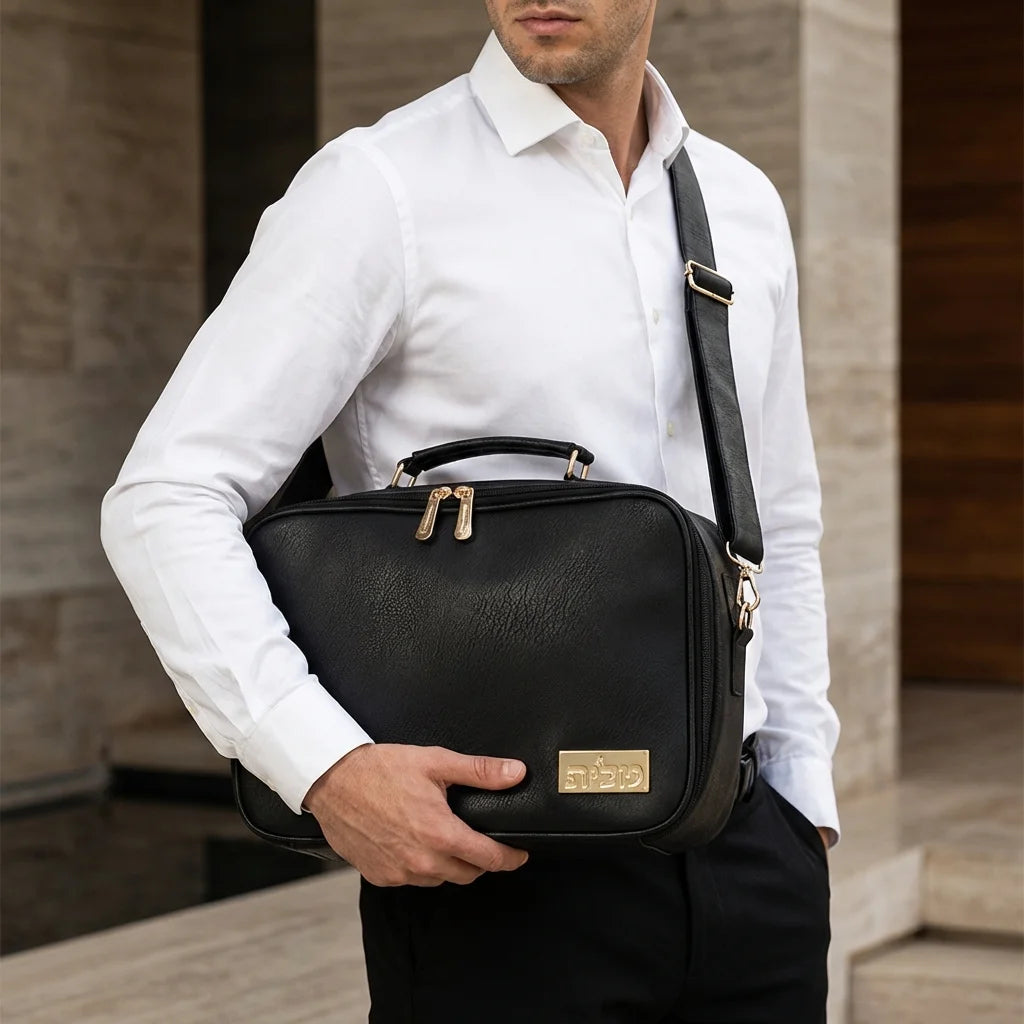 תיק טלית גוון שחור פיו מפואר עם ידית